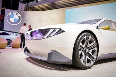 BMW Neue Klasse Concept Reboots The Brand And The 3-Series For The ...