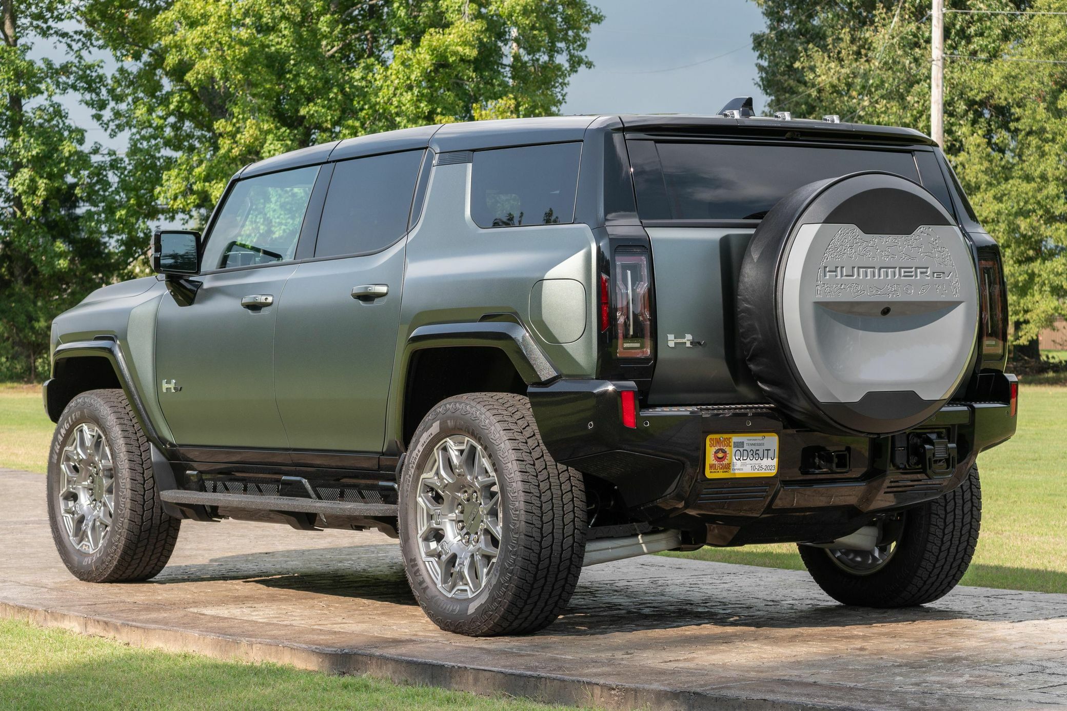 GMC Hummer ev SUV