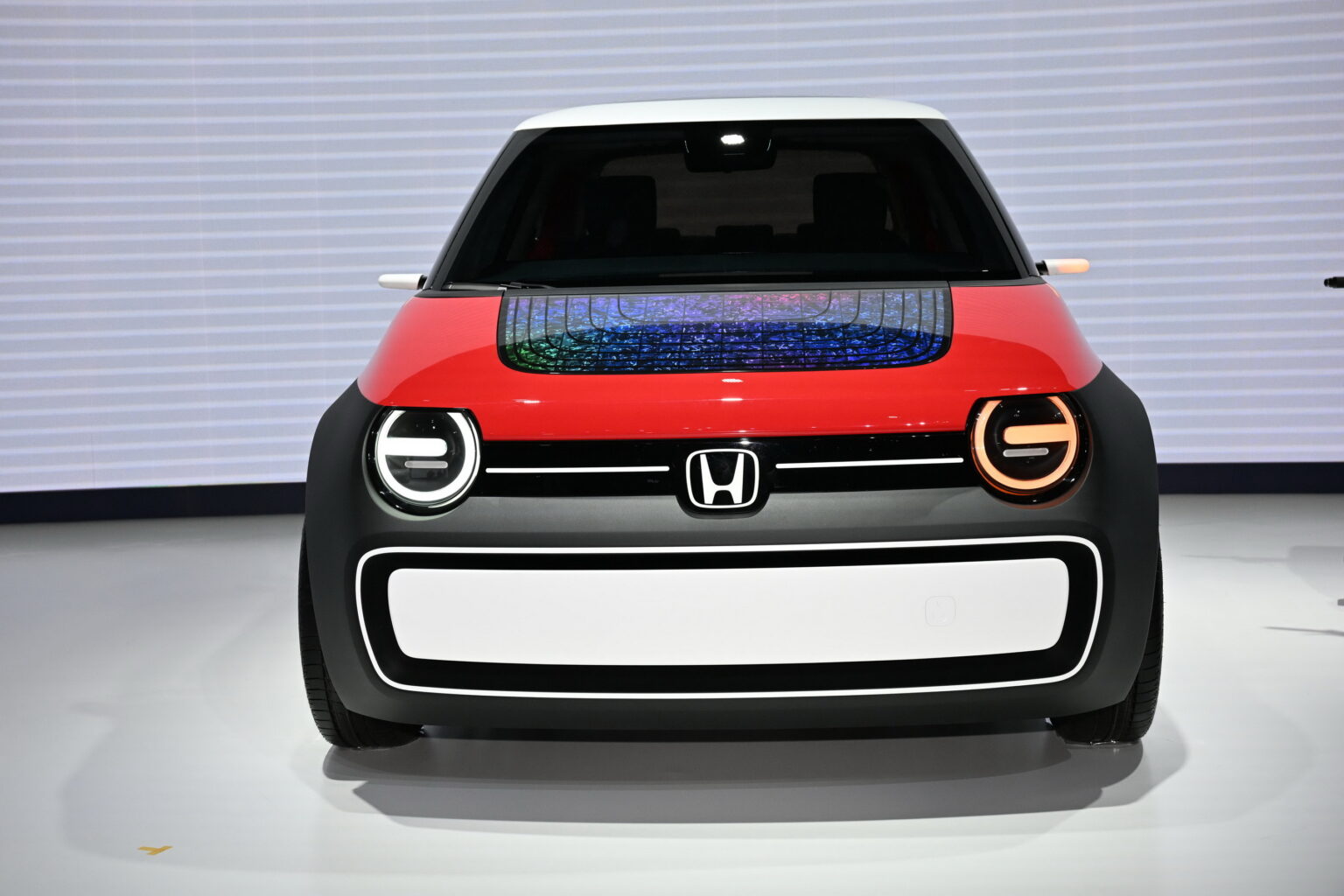 Honda’s Funky Sustaina-c And Ci-miev Join The Prelude At The Japan 