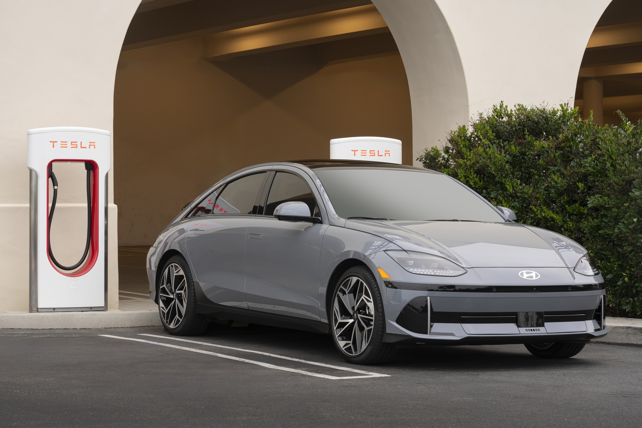 Hyundai, Genesis, Kia Hop On Tesla’s Charging Bandwagon Starting In ...