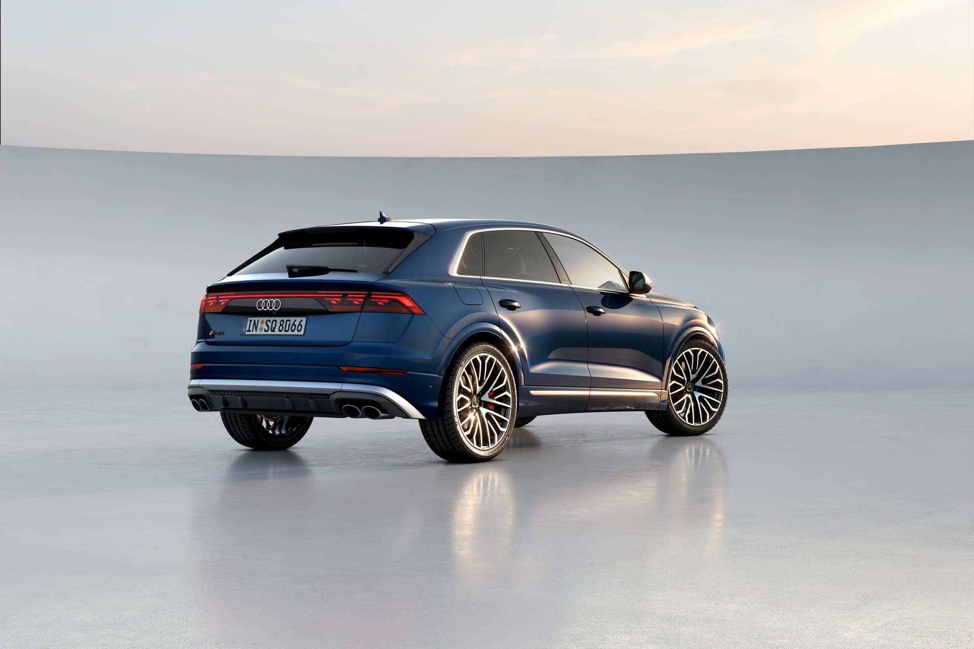 audi q8 отзывы владельцев