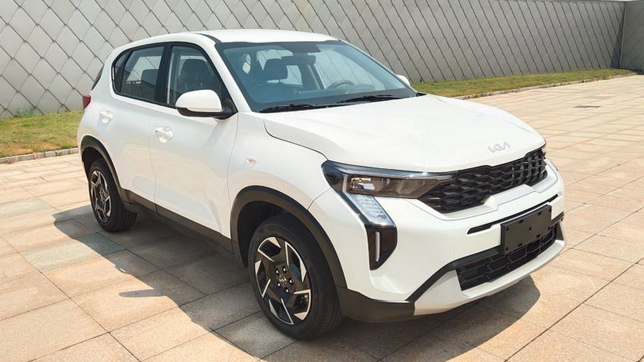2024 Kia Facelift Shows Up Early With A Refined Design Carscoops