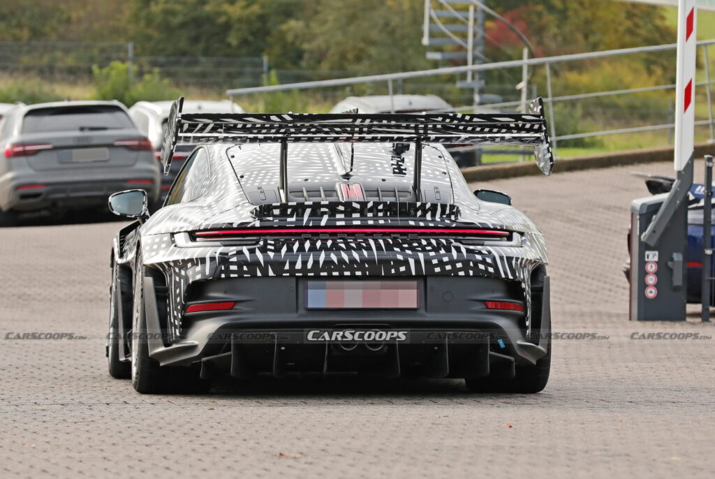 Manthey's 992 Porsche 911 GT3 RS MR Is Coming For Nurburgring Glory