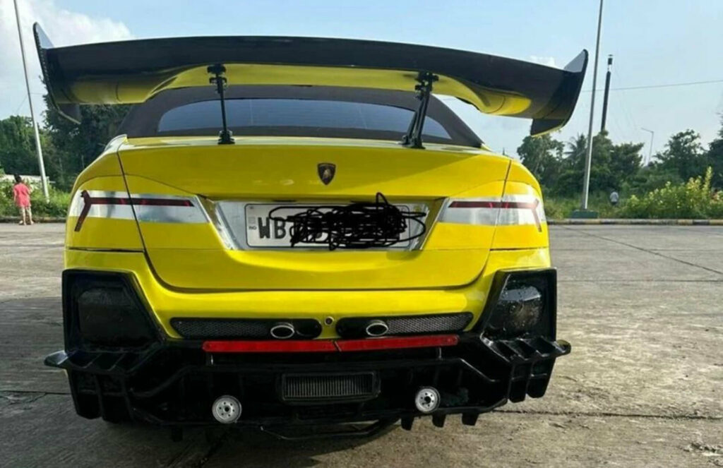     Cette Honda Civic veut désespérément être une Lamborghini Huracán