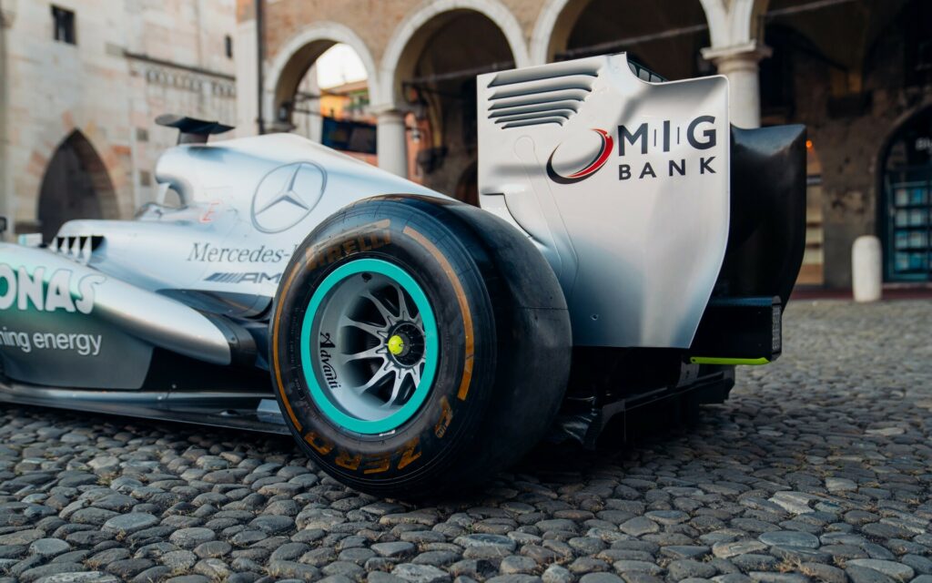 Lewis Hamilton's first Mercedes Formula One car sells for almost $29  million - Drive