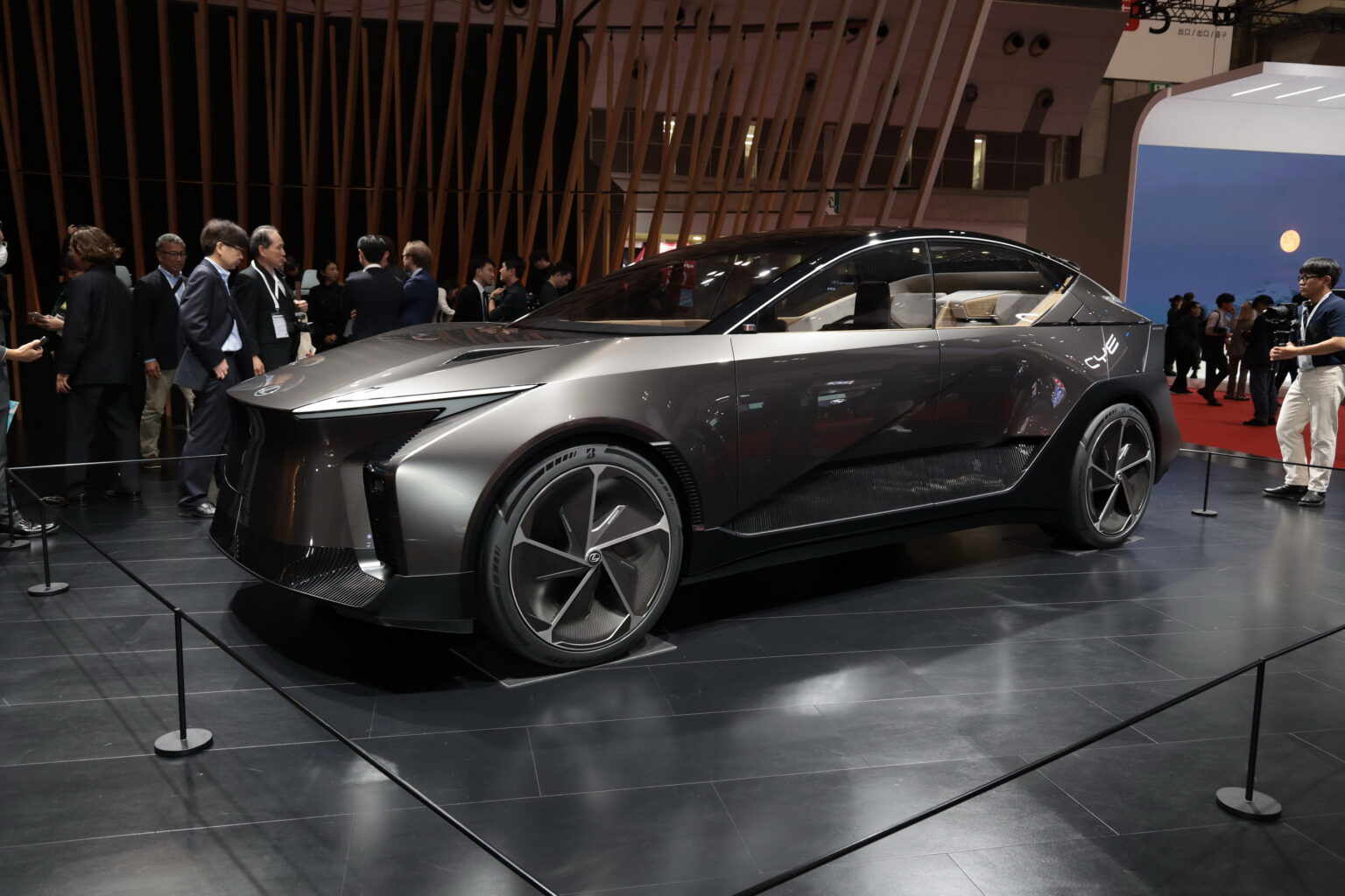 The LF-ZL Is Lexus’ Idea Of A Flagship Electric SUV With Heaps Of Tech ...