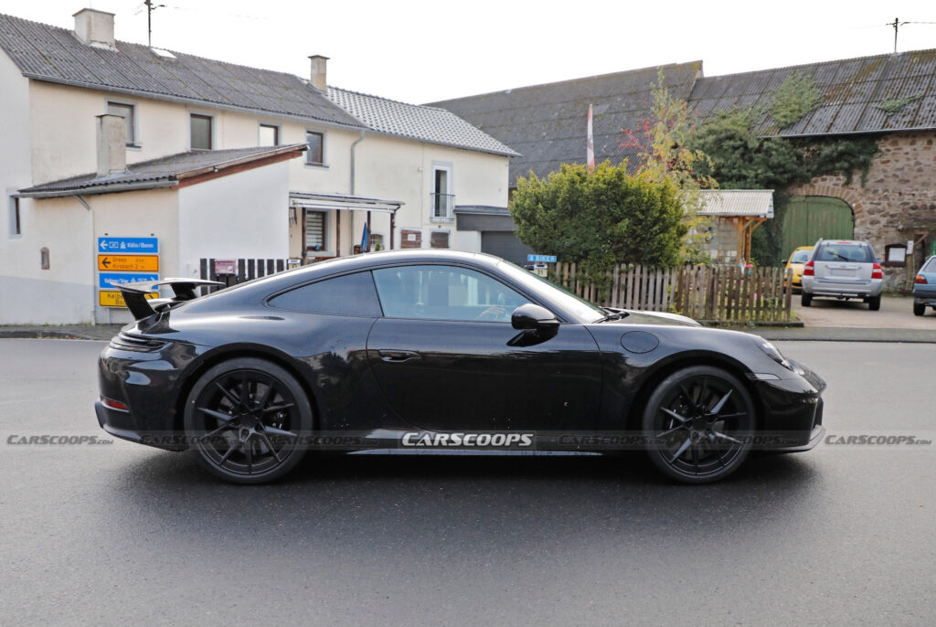 2025 Porsche 911 Spied Completely Undisguised, Is It A GTS?