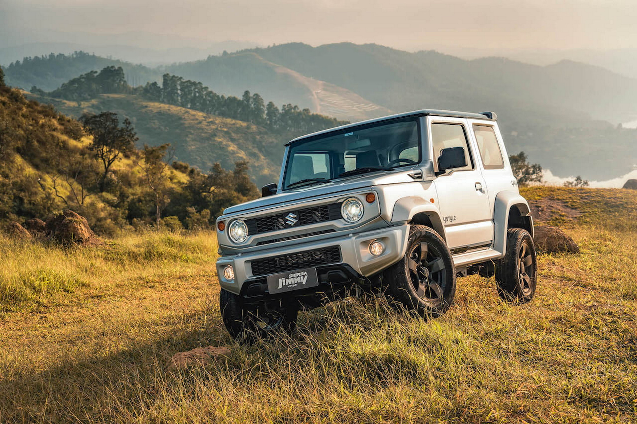 Suzuki Jimny 4