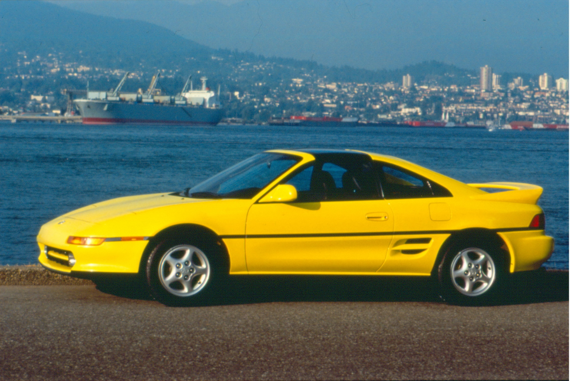 Toyota Mr 2 Blue