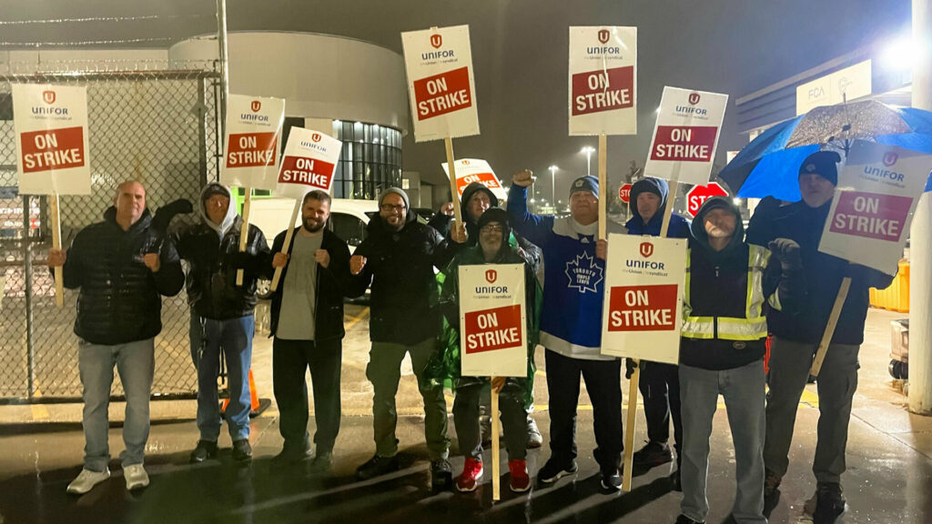  Stellantis Reaches Tentative Agreement With Canada’s Unifor Union After Short Strike