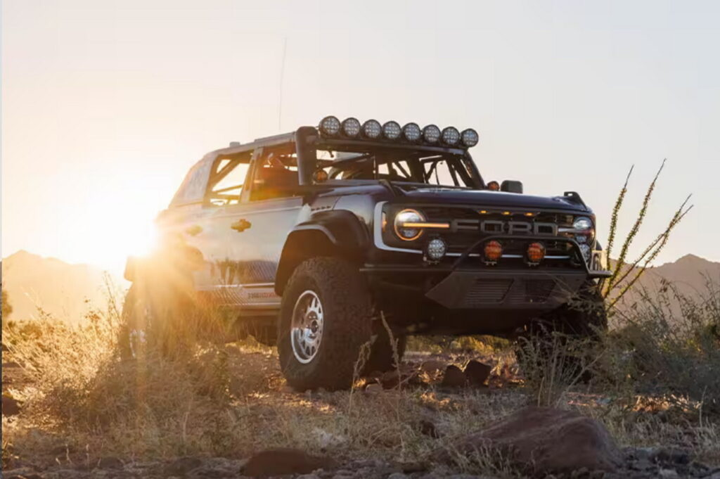     Ford apporte cette année un F-150 Raptor R et un Bronco Raptor (principalement) originaux à Baja