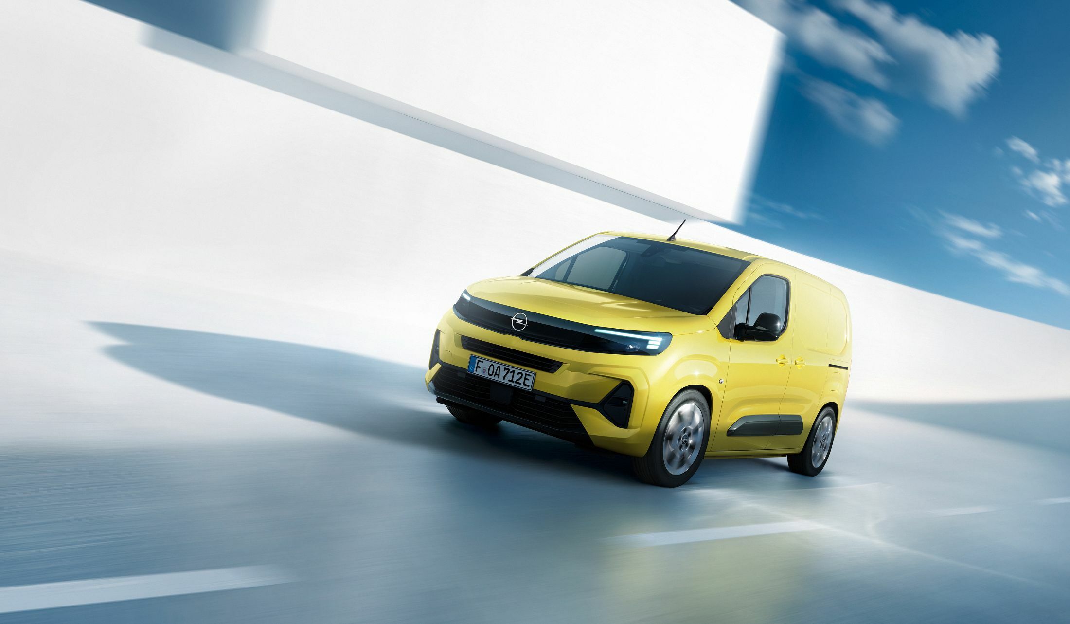 2024 Opel Combo Facelift Debuts With Electric, Petrol, And Diesel ...