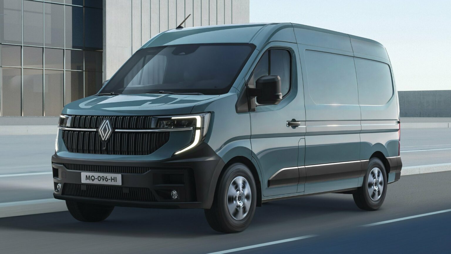 2024 Renault Master Has Been Remastered Offering EV, Diesel, And ...