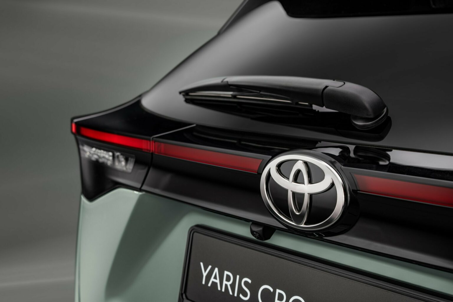 2024 Toyota Yaris Cross Gains More Powerful Hybrid Option And Bigger ...