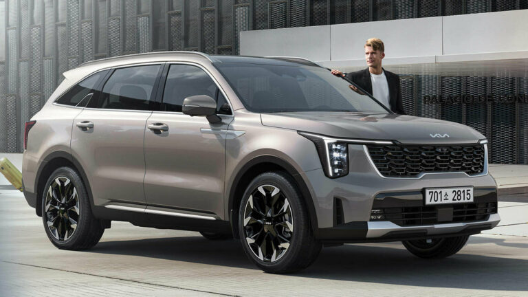 2025 Kia Sorento To Debut Its New Face And Interior For America At The ...