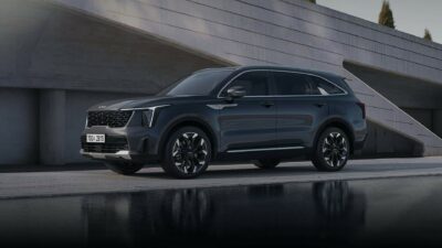 2025 Kia Sorento To Debut Its New Face And Interior For America At The ...