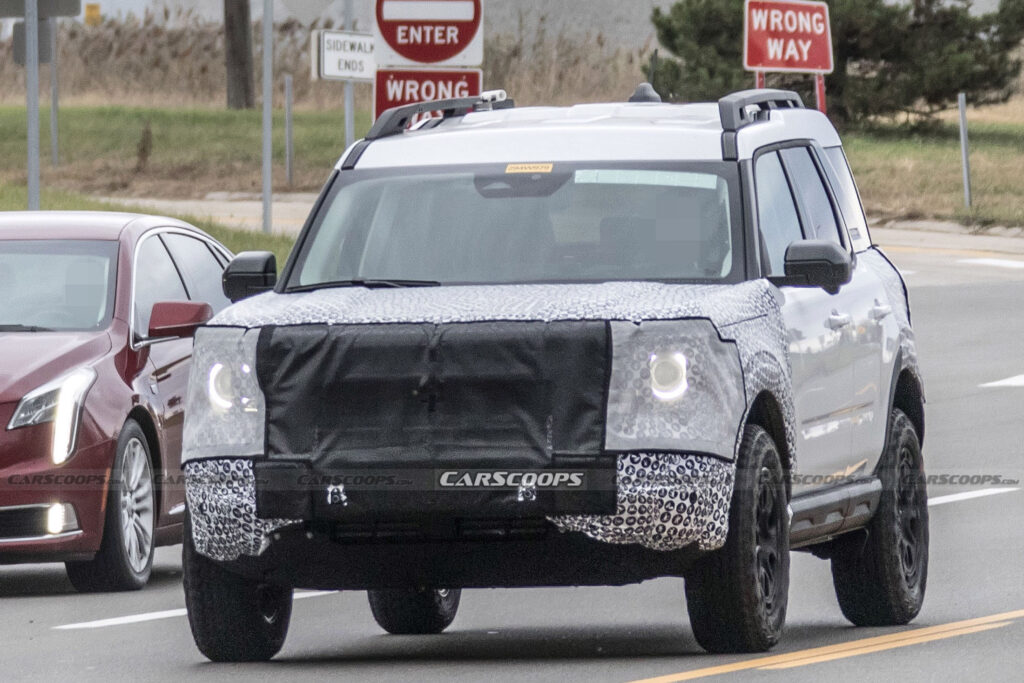 Ford Bronco Sport spy shots 00002 1024x683 - Auto Recent