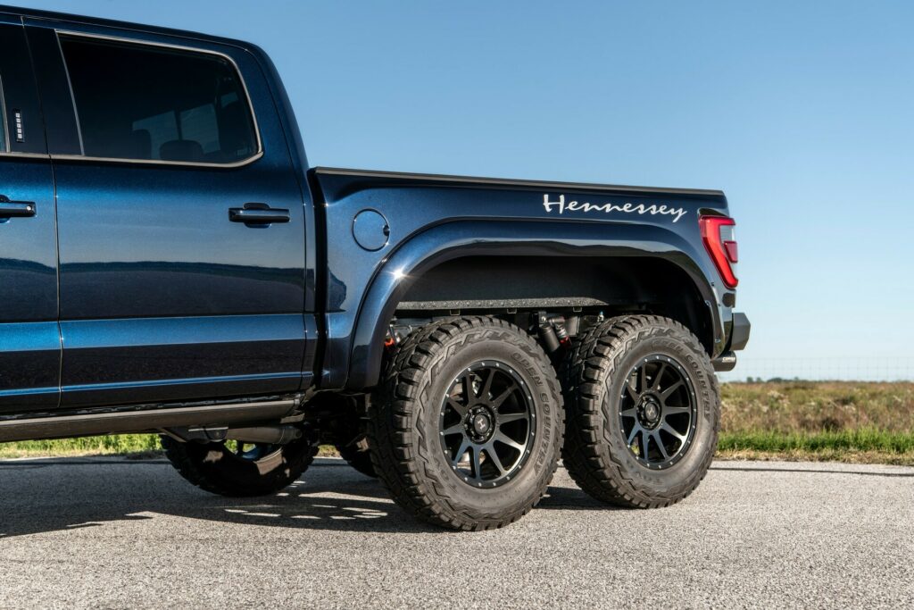 Hennessey has turned the Ford F-150 Raptor R into a six-wheeled behemoth