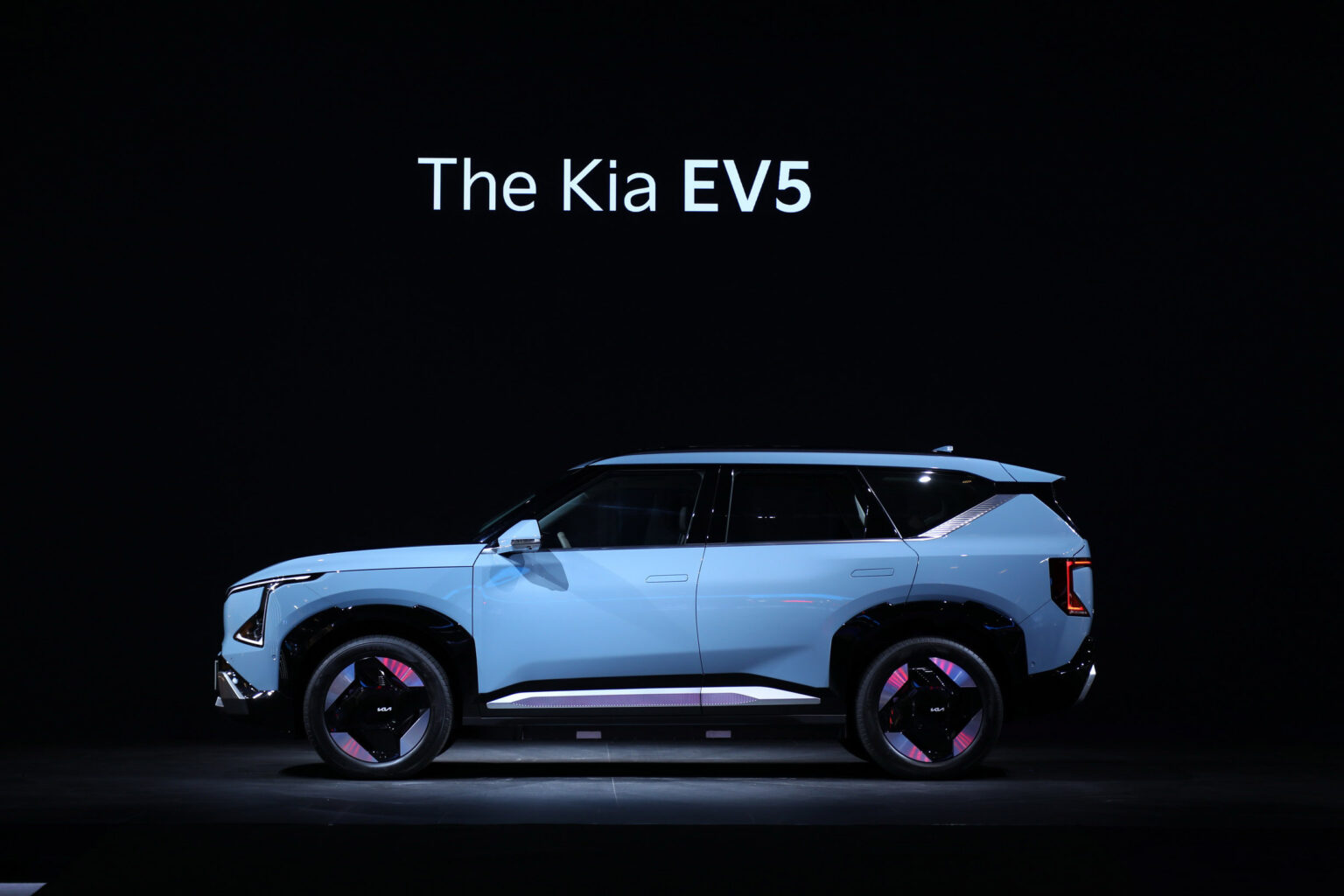 2025 Kia EV5 Starts At $20,900 In China Or Nearly Half The Price Of ...