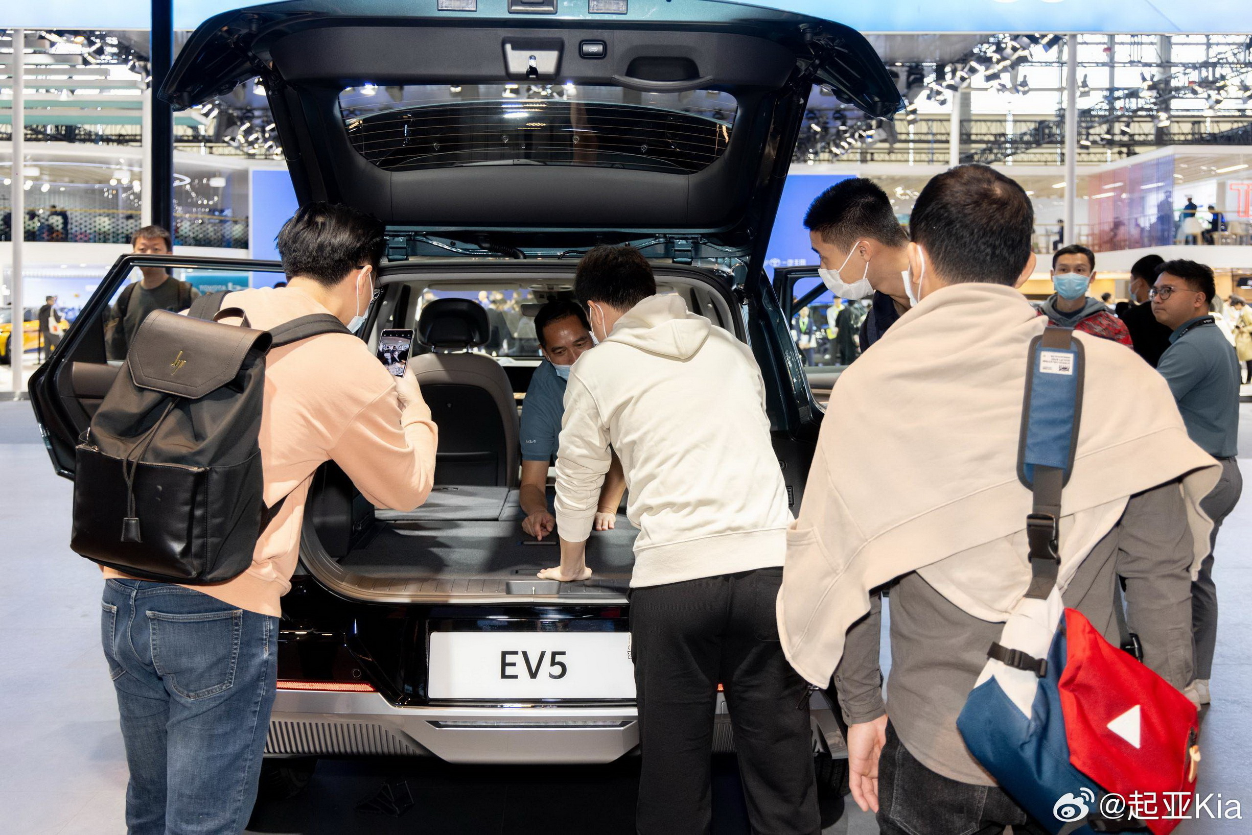 2025 Kia EV5 Starts At $20,900 In China Or Nearly Half The Price Of ...