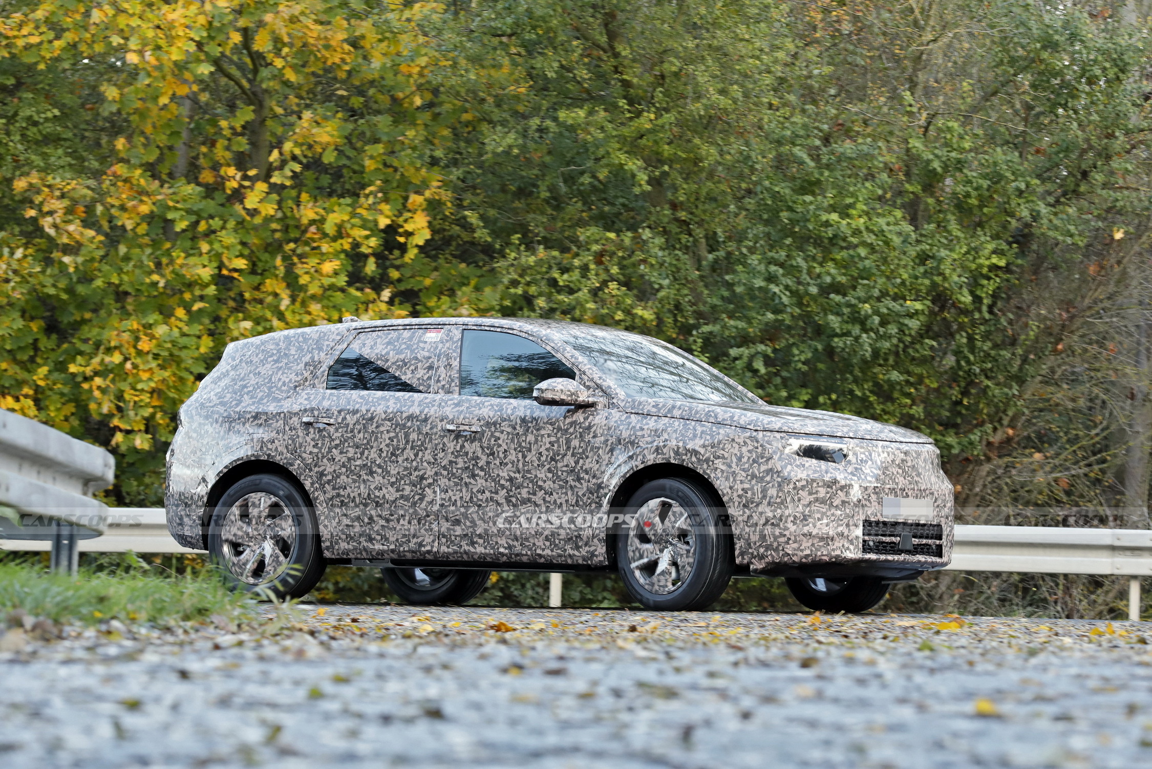 2025 Opel Grandland Is A Peugeot E3008 With A German Accent Carscoops