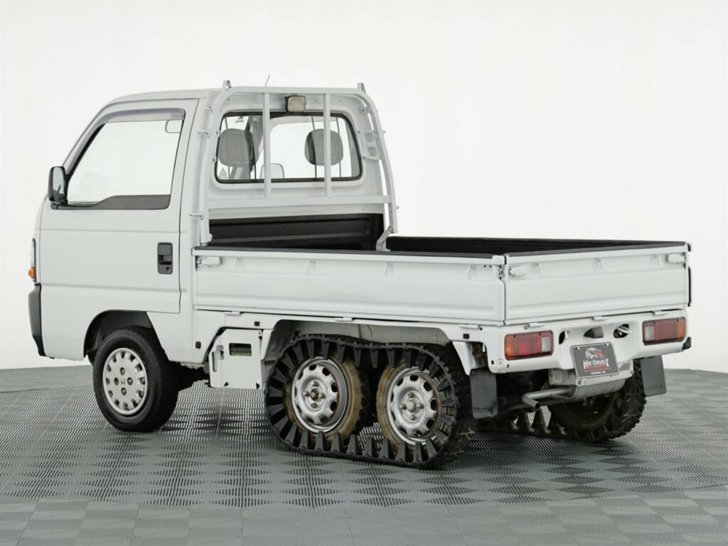     Honda Acty Crawler est votre antidote aux monstrueuses conversions de camions 6×6