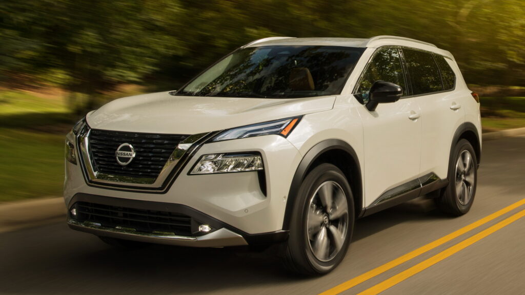  Nissan Rogue Owners Sue Over Smelly Gas Fumes Entering Cabin