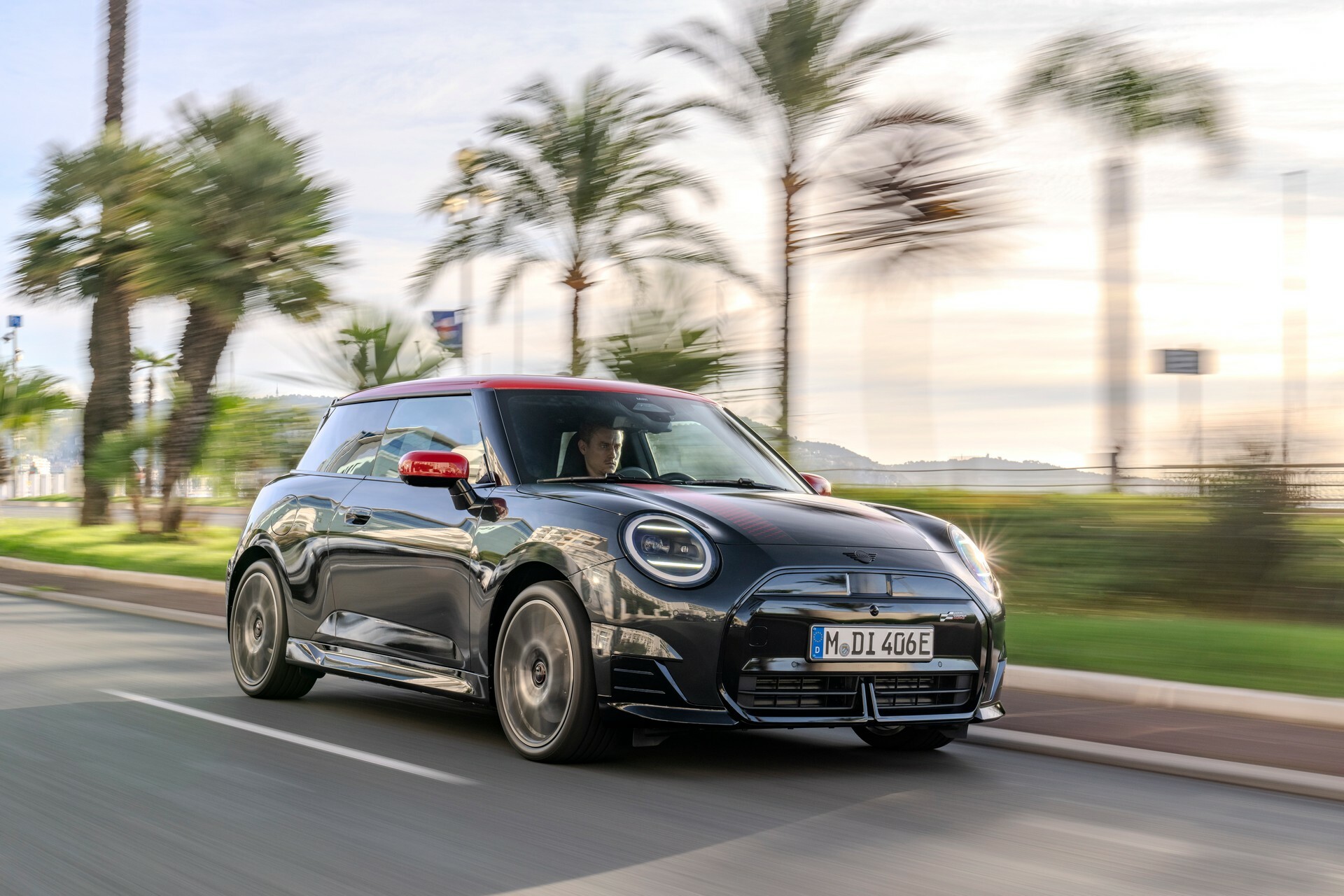 Electric 2025 Mini Cooper SE Gets John Cooper Works Looks, But No Extra