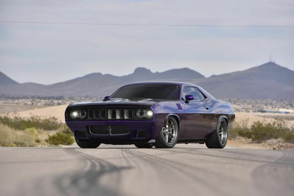  Plymouth Possesses 2023 Dodge Challenger SRT Hellcat And Turns It Into A ’71 Cuda