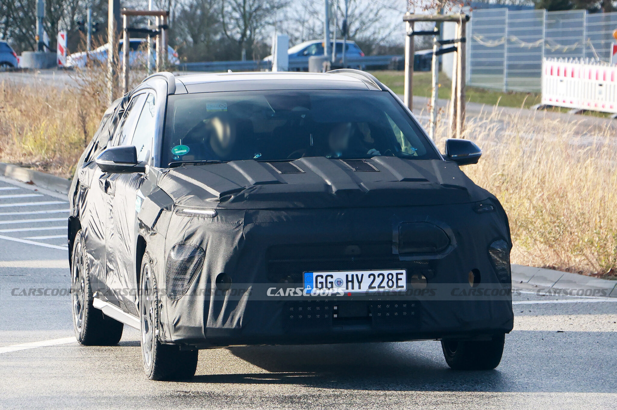 2025 Hyundai Kona Electric Spied In Sportier N Line Form Carscoops