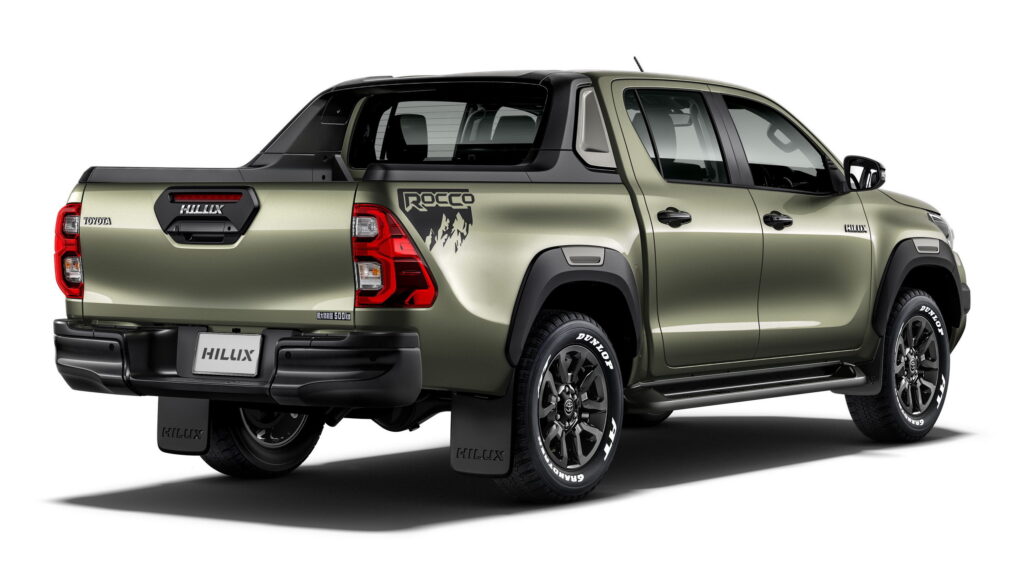  New Toyota Hilux Revo Rocco Is A Japanese Trailhunter With Flared Fenders