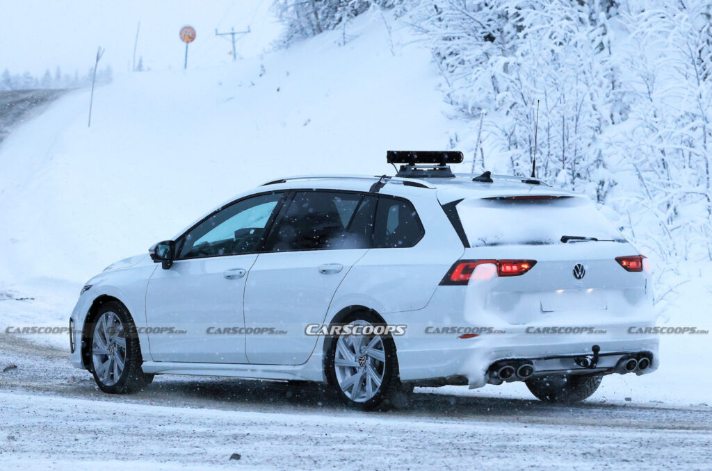 El prototipo VW Golf R demuestra que el Hot Wagon sobrevive hasta 2025, pero no en todas partes