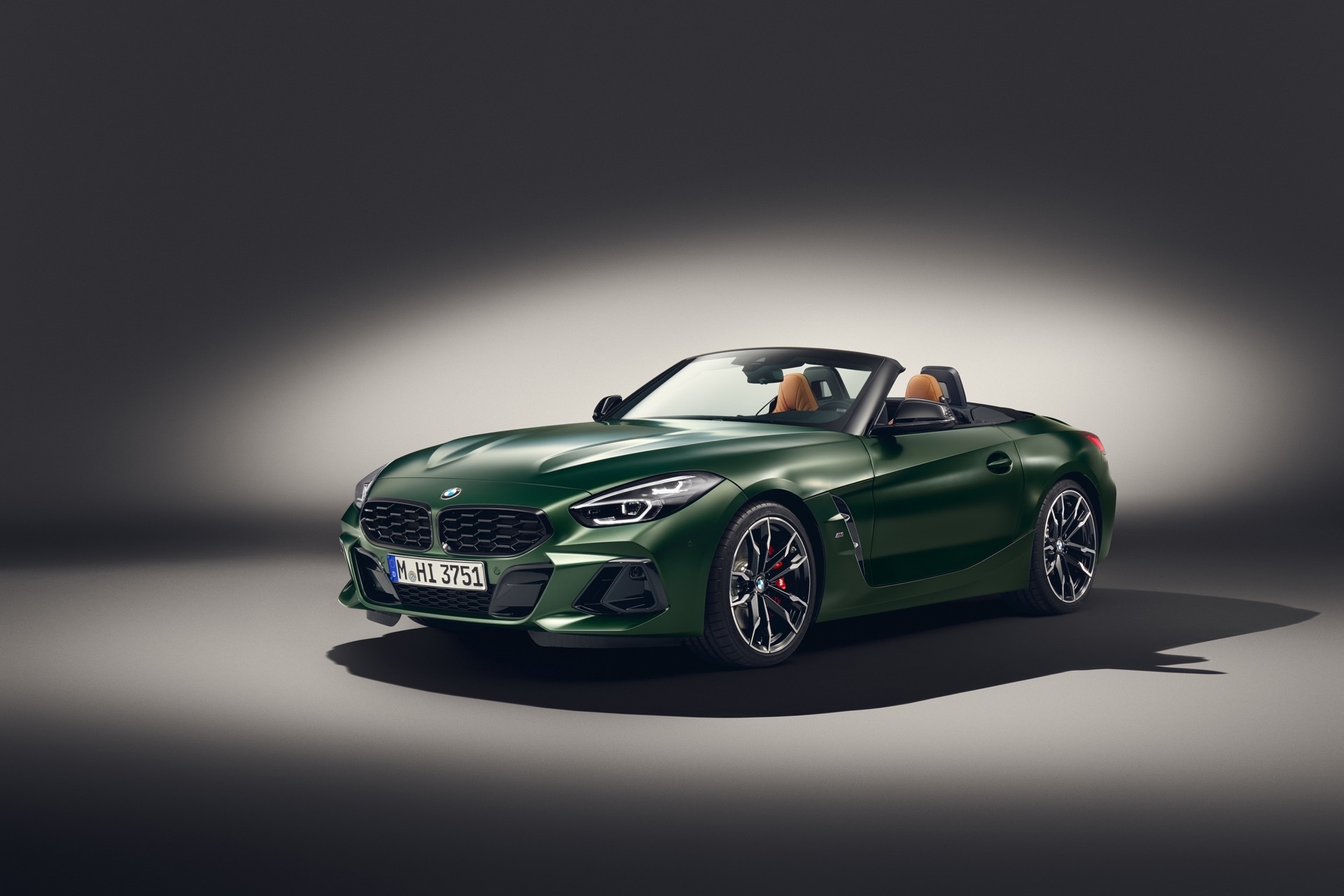 2025 BMW Z4 M40i Finally Gets A Manual Gearbox, But It’ll Cost You