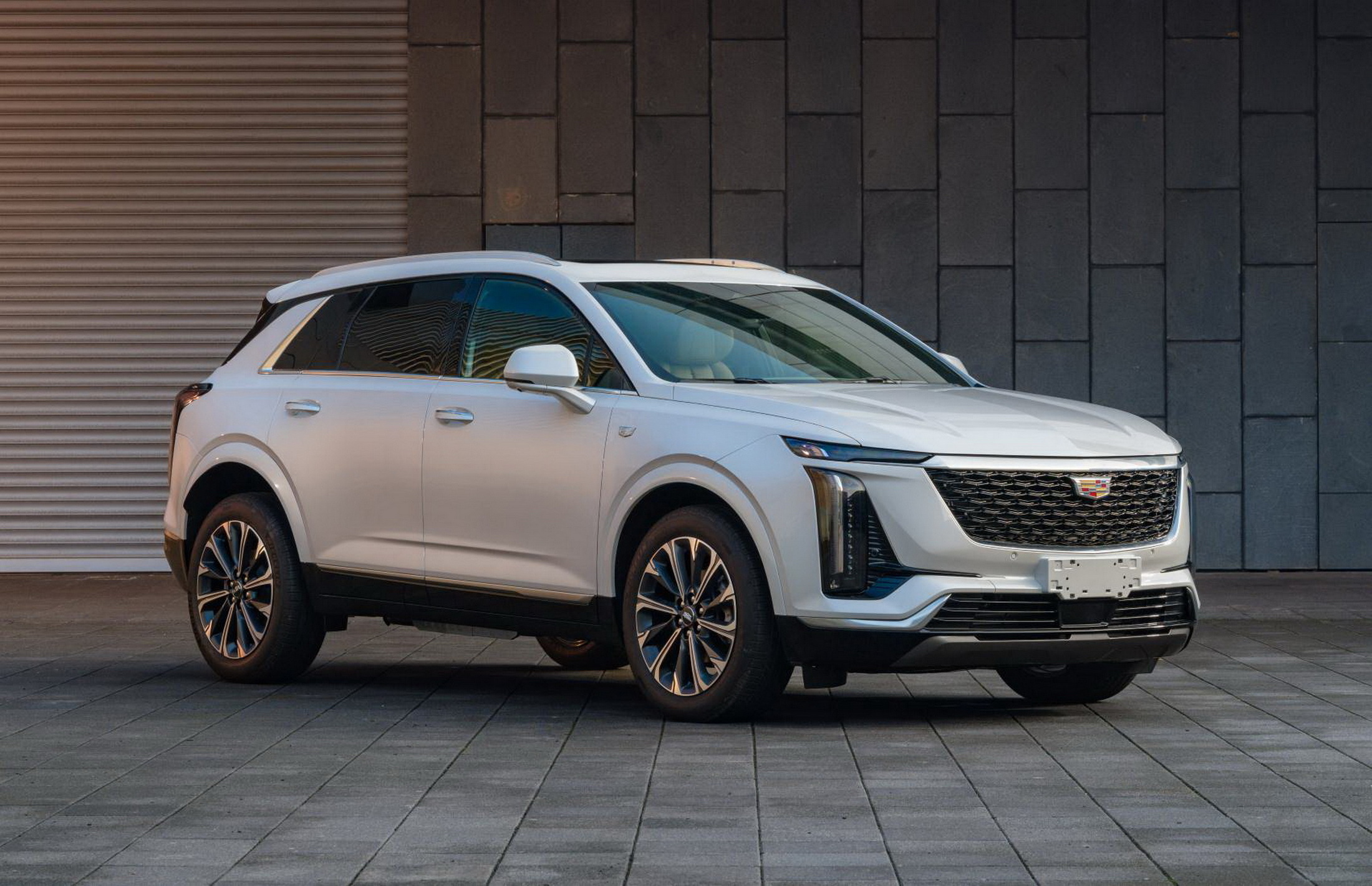 Meet The New 2025 Cadillac XT5 That May Come To America Too Carscoops