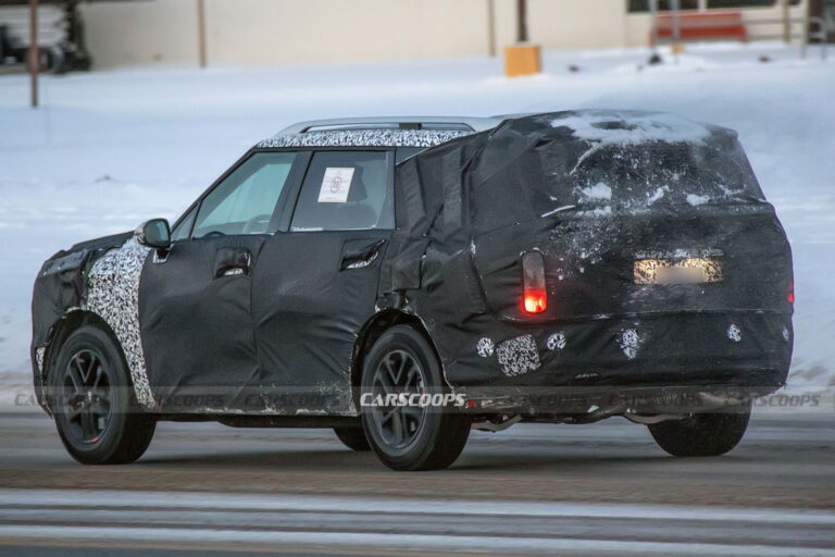 2026 Hyundai Palisade Spied Embracing The Santa Fe’s Bolder Angular ...