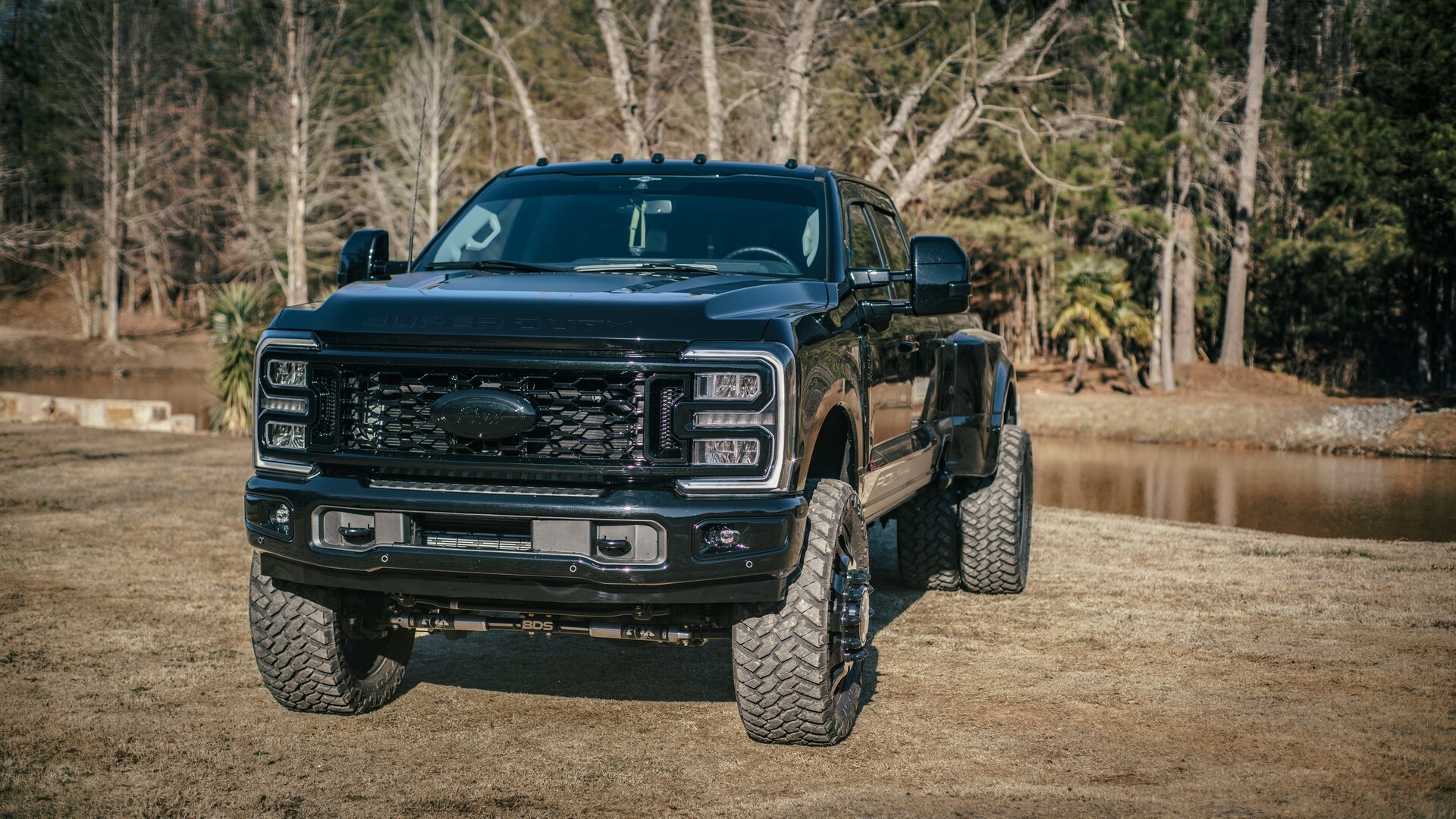 Brantley Gilbert’s Tuned Ford F-350 Features A 5-Inch Lift And 38-Inch ...