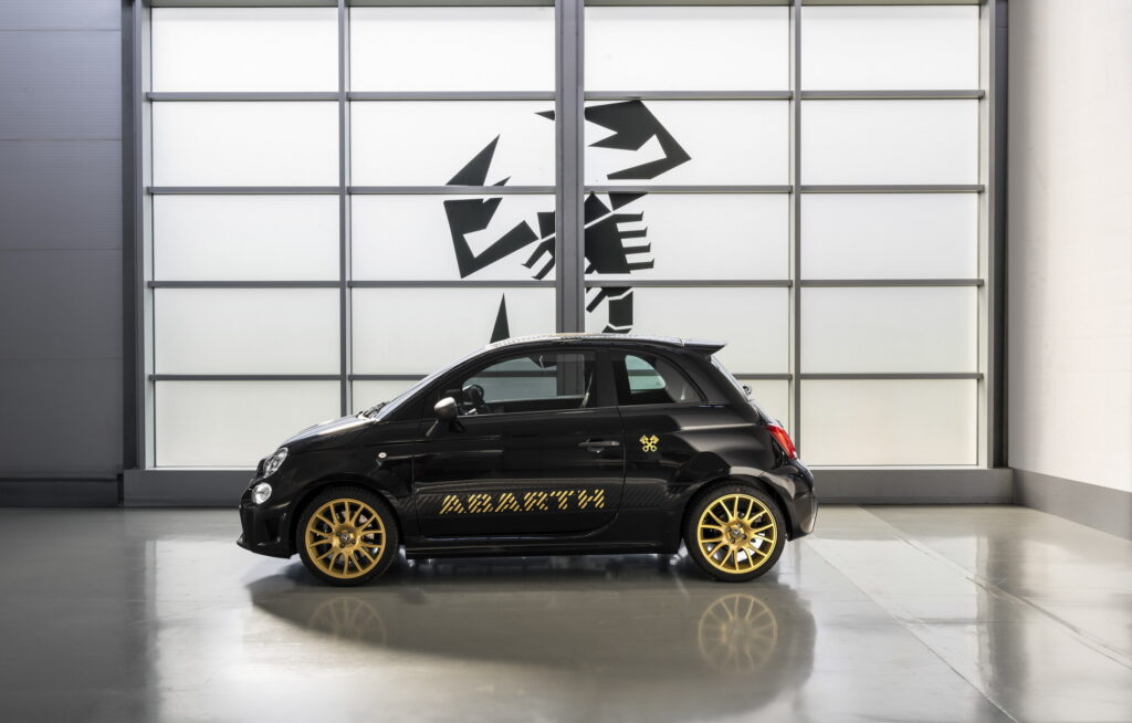 Abarth 695 75° Anniversario