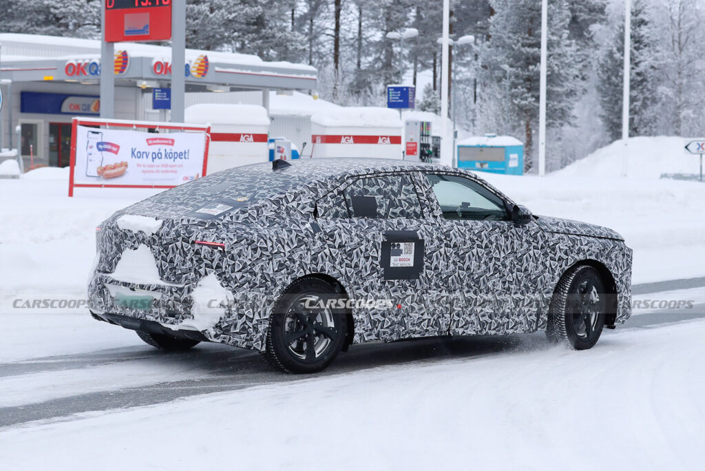  New DS Flagship Electric Crossover Spotted For The First Time