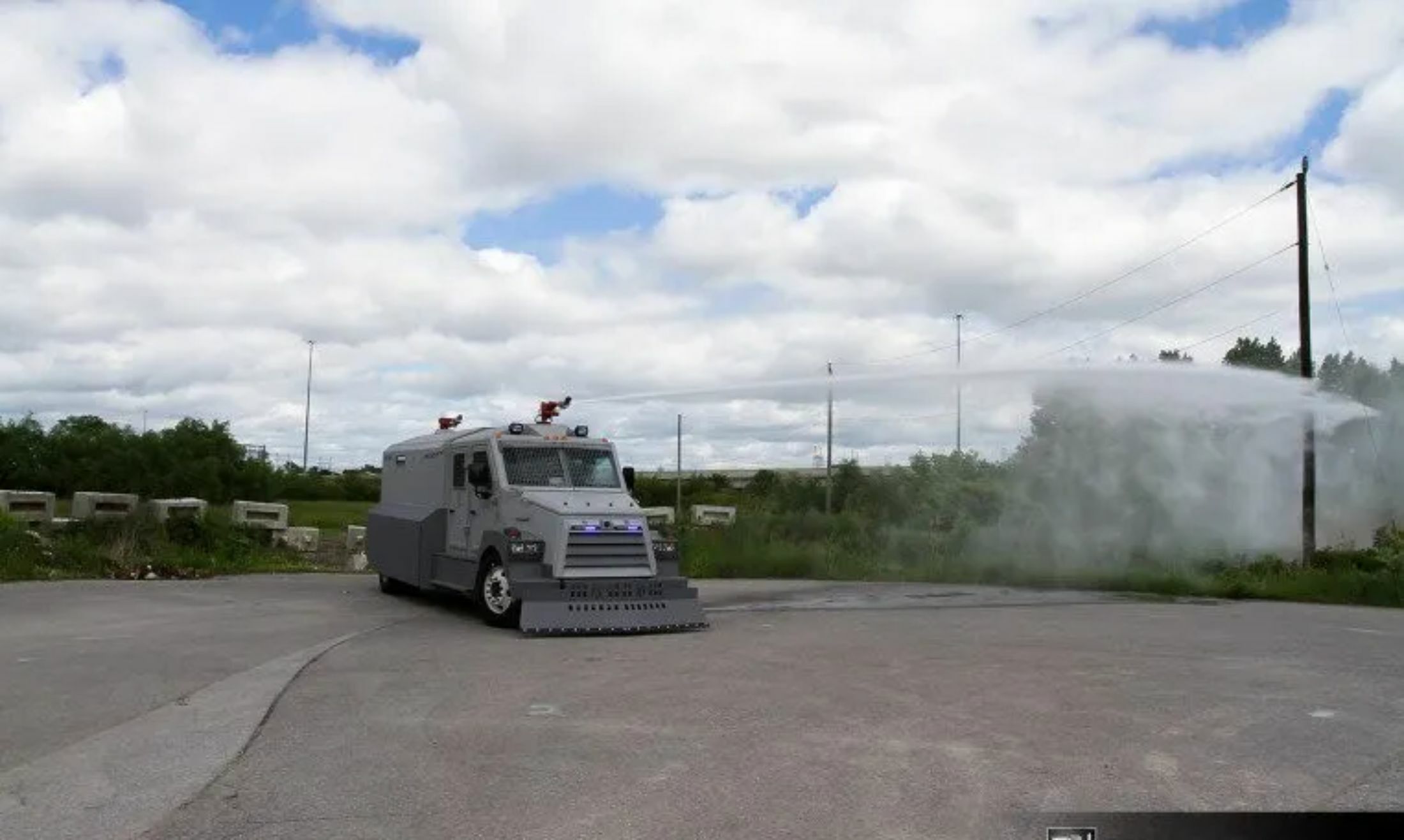 This $2.9M Inkas Riot Control Vehicle Is A Zombie Apocalypse Truck You ...