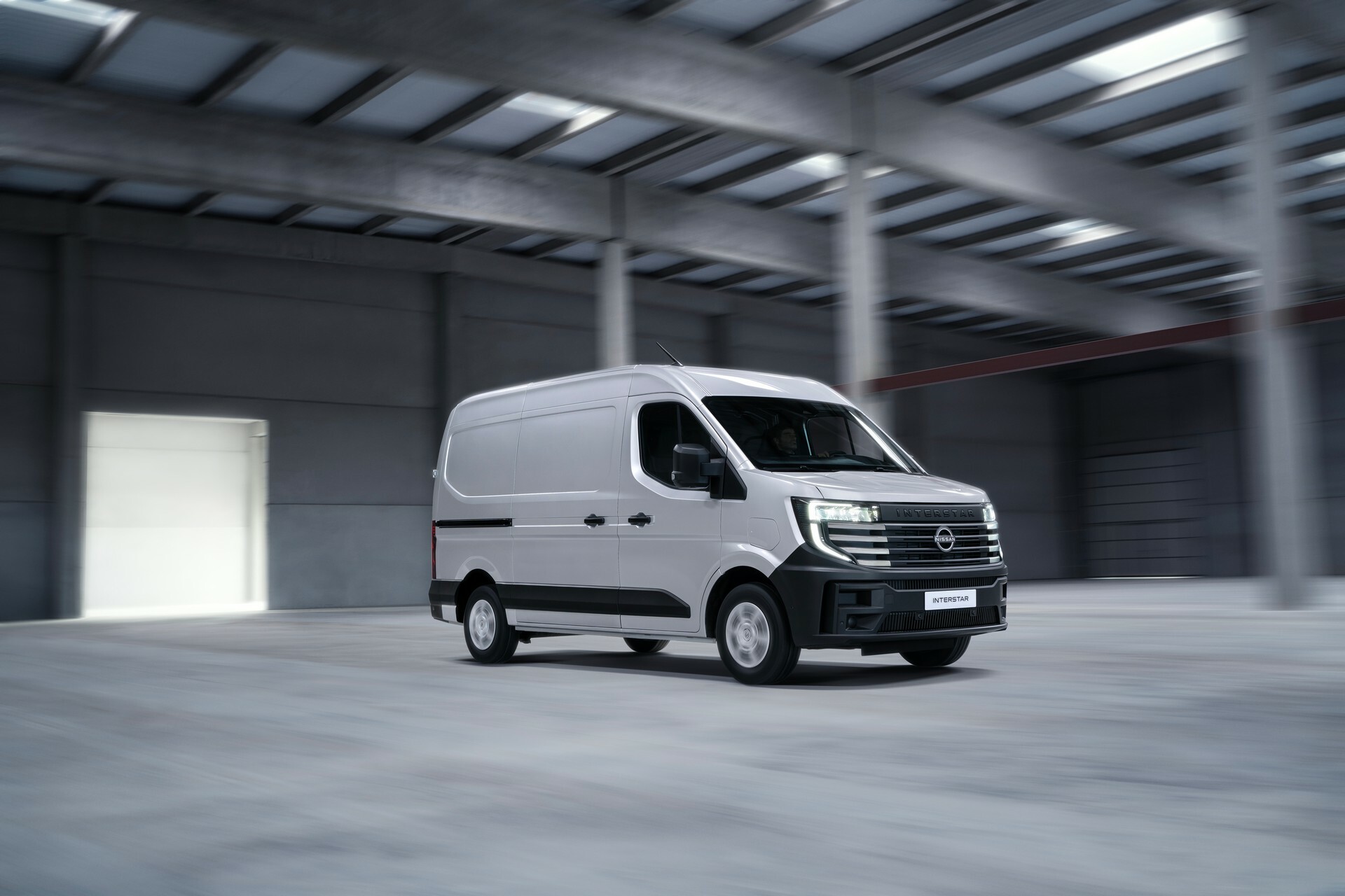 New Nissan Interstar Combines Bolder Styling With Diesel And Electric ...