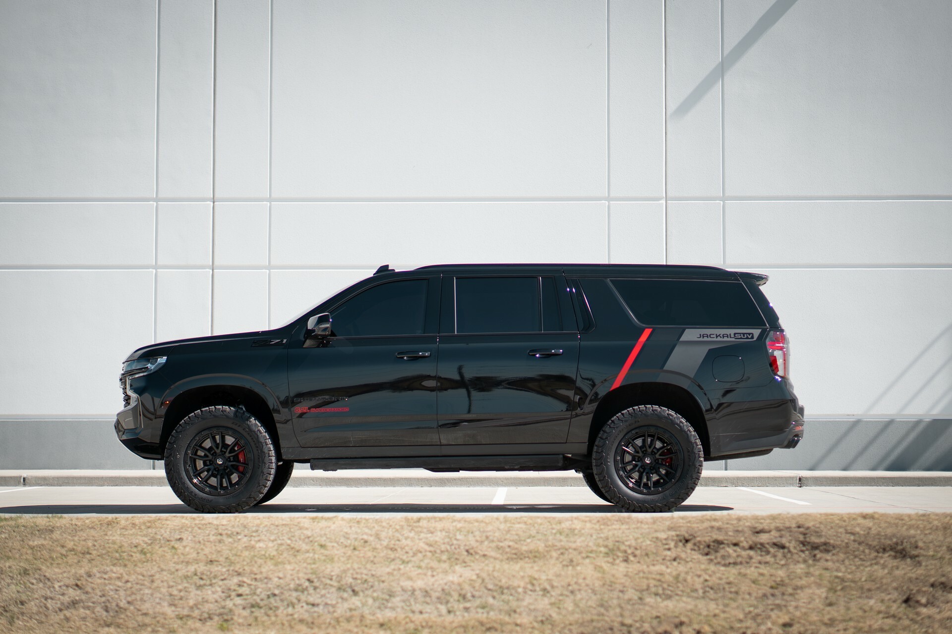 PaxPower Lifts GM’s FullSize SUVs And Gives Them 650 HP Carscoops