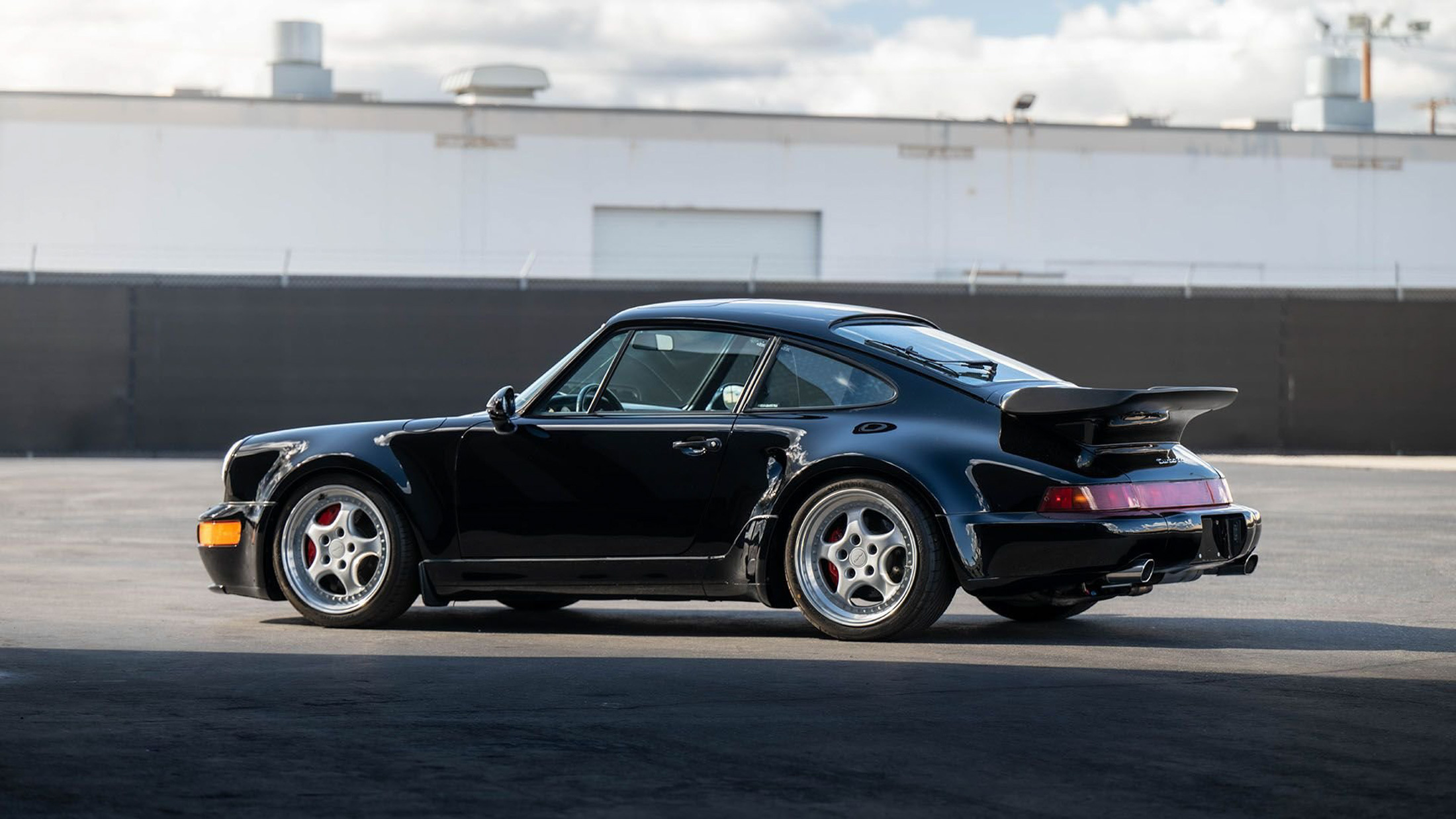 Porsche 964 Turbo S With Comfort Seats Is A Sledgehammer With A Soft ...