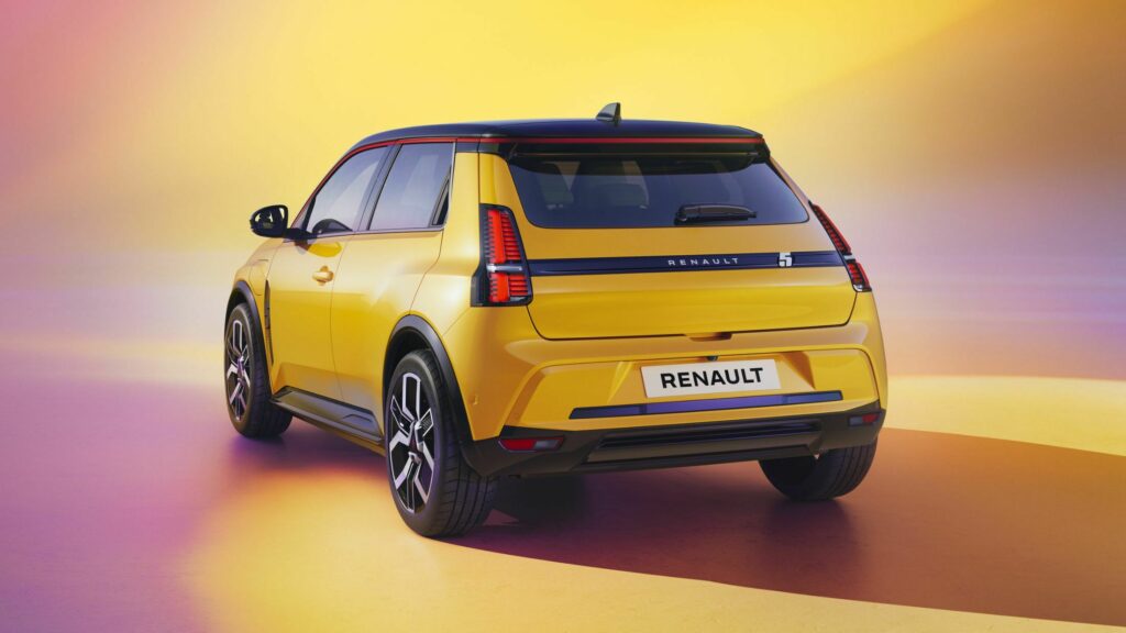  50,000 People Are Already On The Renault 5 E-Tech Waiting List