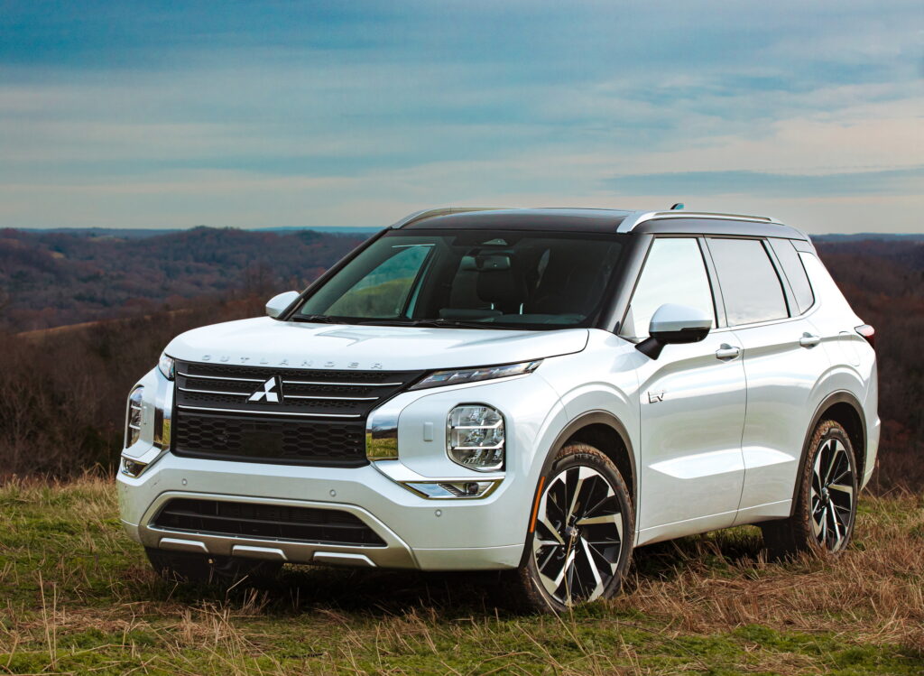  Mitsubishi, Nissan To Team Up On Pickup, PHEV And EV For North America