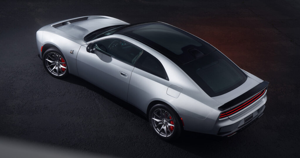     Το 2024 Dodge Charger Daytona EV έχει έως και 670 HP, Straight-Six και Sedan εδώ το επόμενο έτος