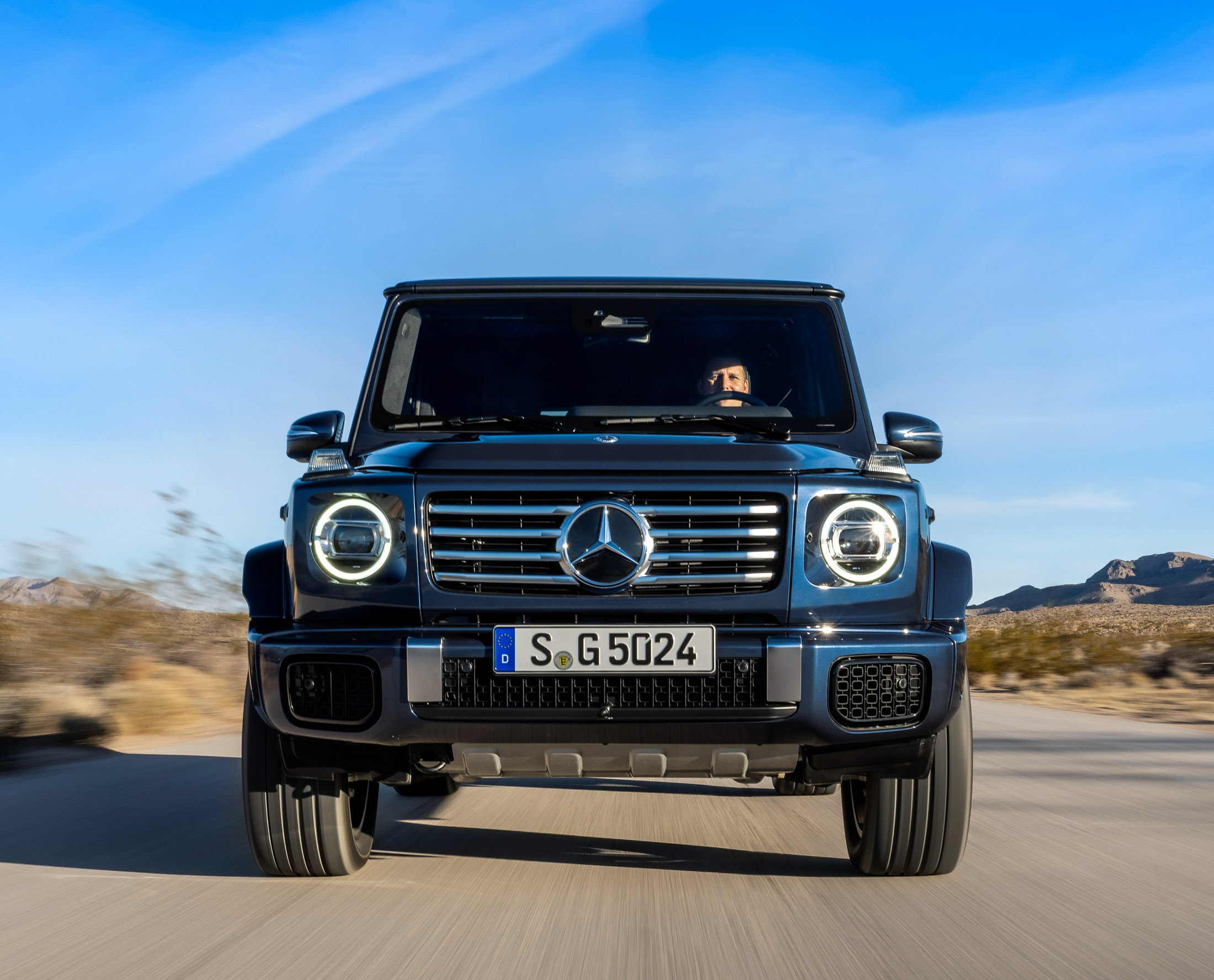 New Mercedes G-Class Gets Hybrid Boost, Virtual Transparent Hood And ...