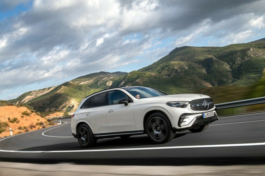  New Mercedes GLC 350e PHEV Coming To US With 81-Mile Electric Range