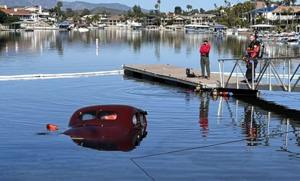  Classic Car Rolls Into Lake While Owner Was Taking Photos