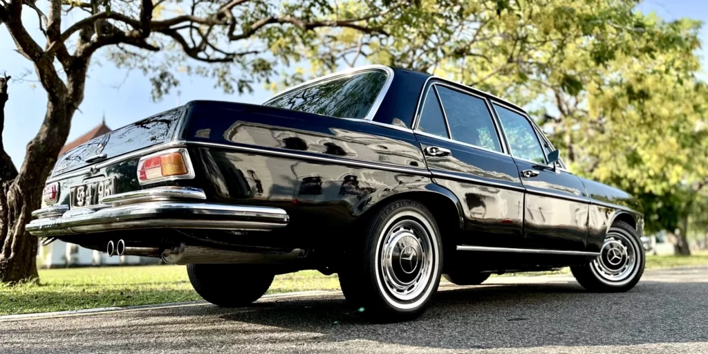  Classic Drive: The Mercedes-Benz 280S Shows Us What It Means To Be Unique