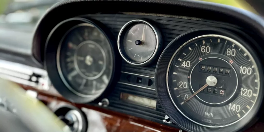  Classic Drive: The Mercedes-Benz 280S Shows Us What It Means To Be Unique